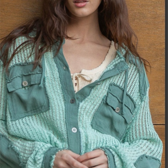 BP22💚POL perfection in button up hoodie in shades of green! Hot4fall transition - Picture 3 of 11